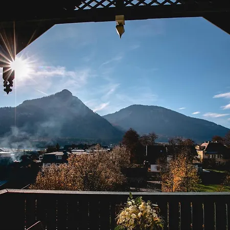 Seehotel Brandauer'S Villen Strobl Exterior photo